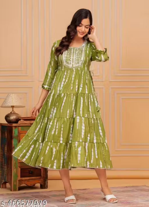 Green gown print