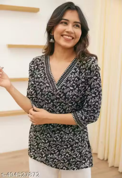 Women's Trending Rayon Printed Black Short Kurti